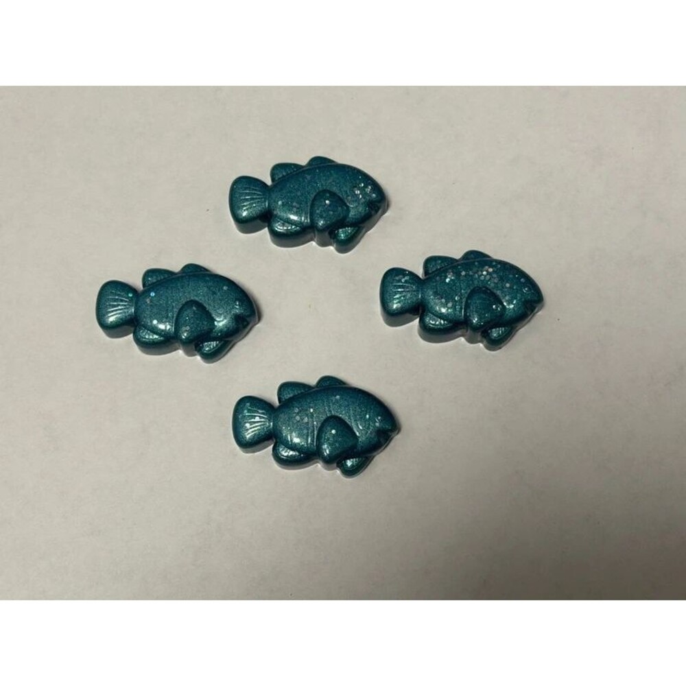 Handmade Resin Fish Magnets – Set of 4 – Teal Glitter